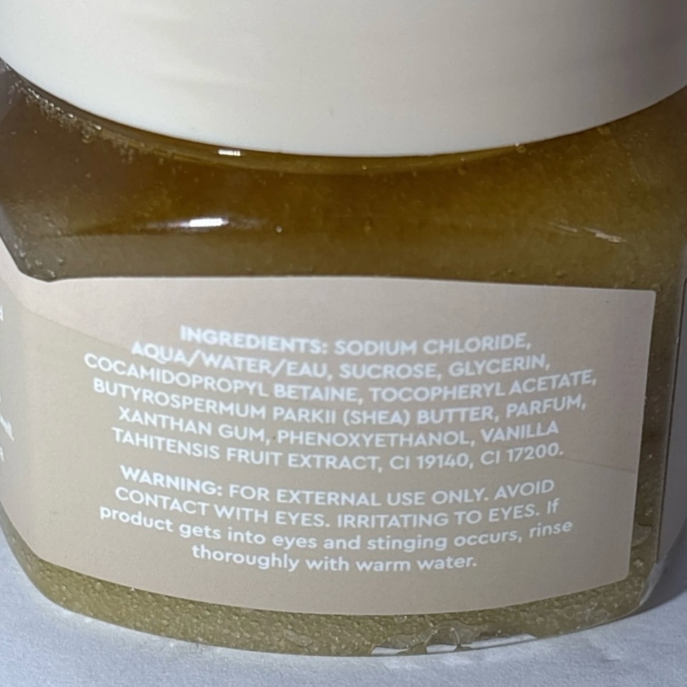 The Spathecary NEW Tahitian Vanilla Body Scrub With Shea Butter. 6 Oz. New PC - Picture 5 of 7